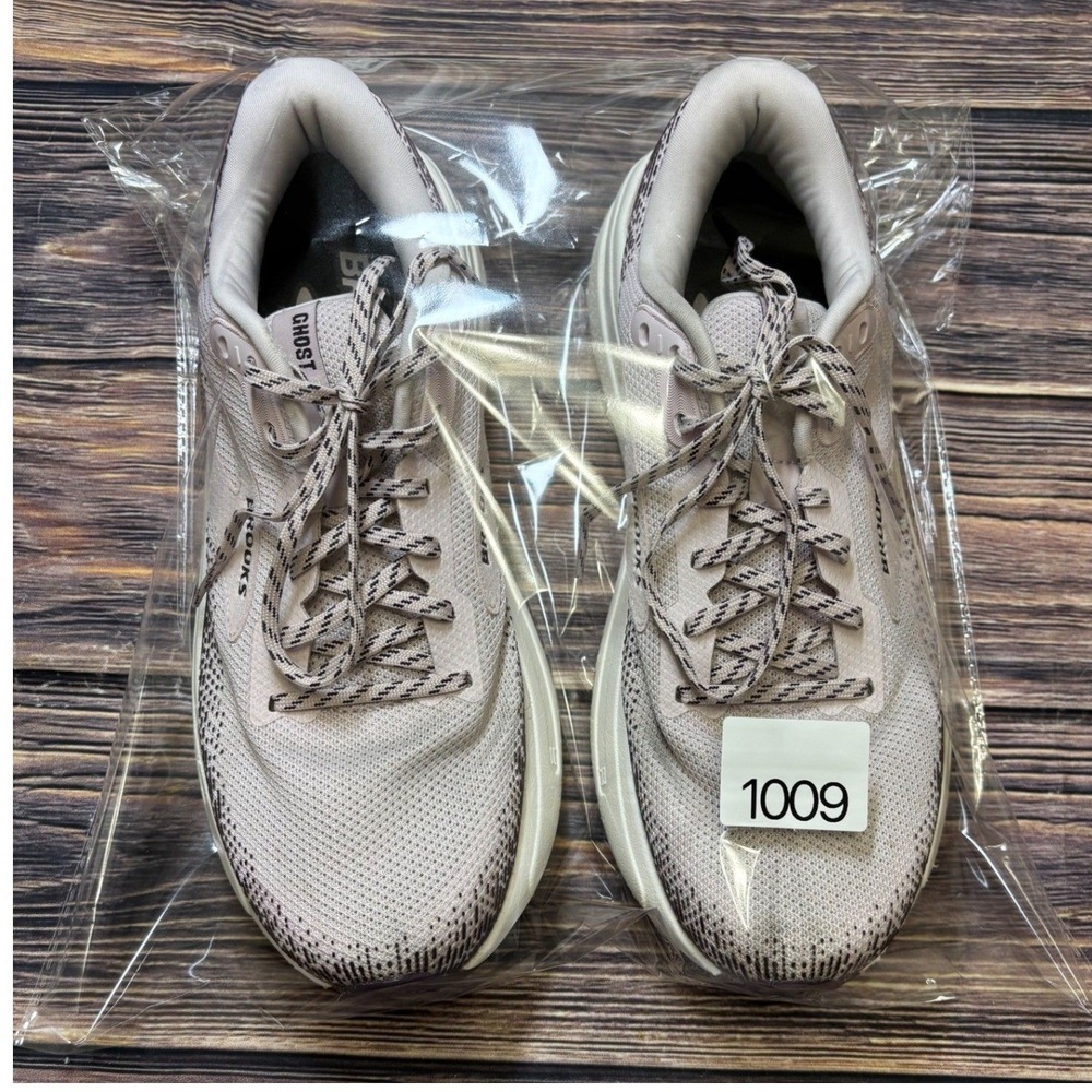 Brooks Ghost Max 2 Running Shoes Womens Size 10 Orchid Ice Plum Coconut Sneakers - Picture 17 of 17
